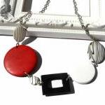 Chunky necklace in red, bla..