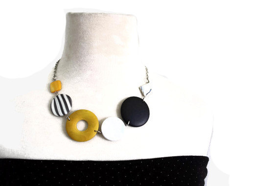 Chunky necklace in yellow, black and white lake shells and wood beads. Colorful necklace. Ready to ship.