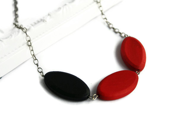 Chunky bead necklace. Black and red necklace with wood beads. Perfect summer fashion. Ready to ship.