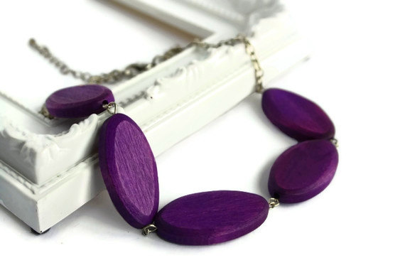 Purple chunky bead necklace. Oval wood beads.