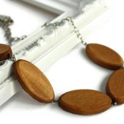 Chunky bead necklace. Light brown necklace with wood beads. Perfect summer fashion. Ready to ship.
