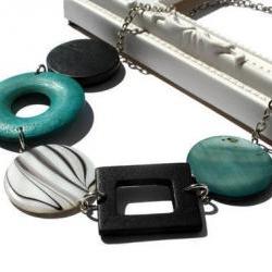Chunky necklace in teal, black and white lake shells and wood beads. Colorful necklace. Ready to ship.